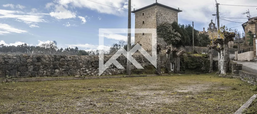 Torre del Marques de Villatorre - Costa Occidental